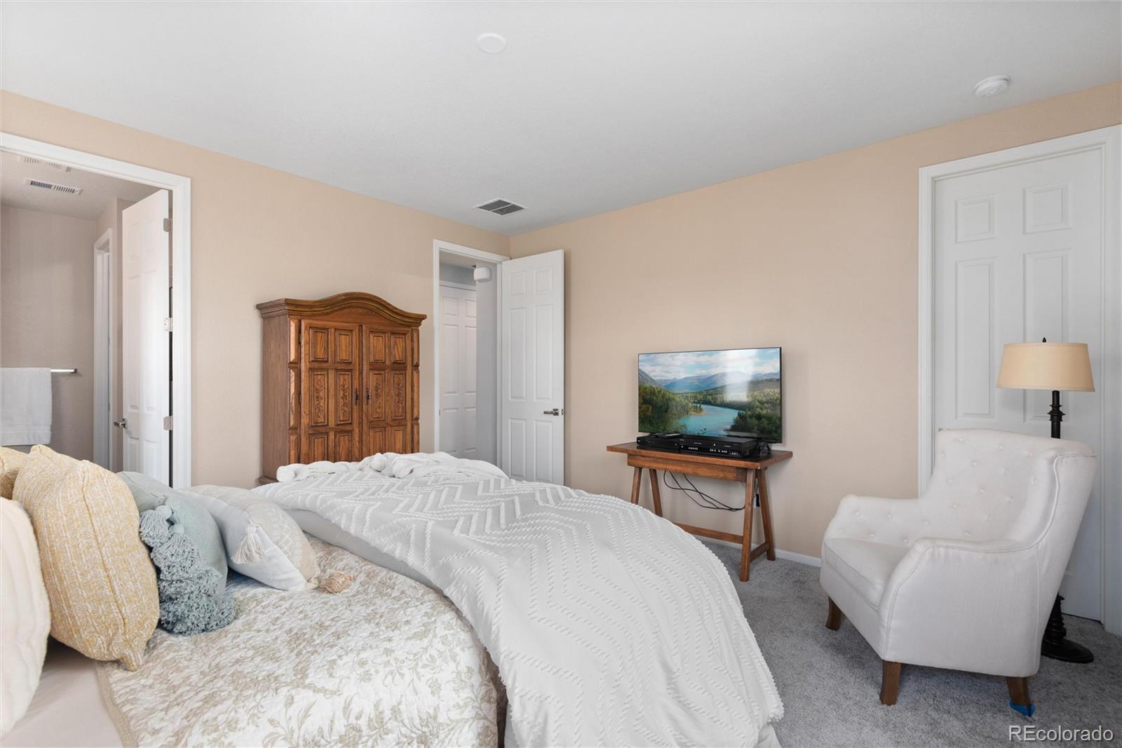858 Eva Peak Drive