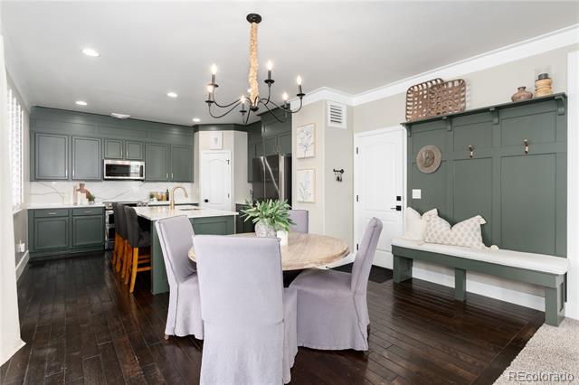 110 Ferris Lane