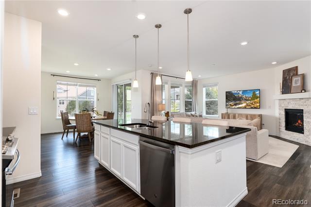 3223 Pacific Peak Drive