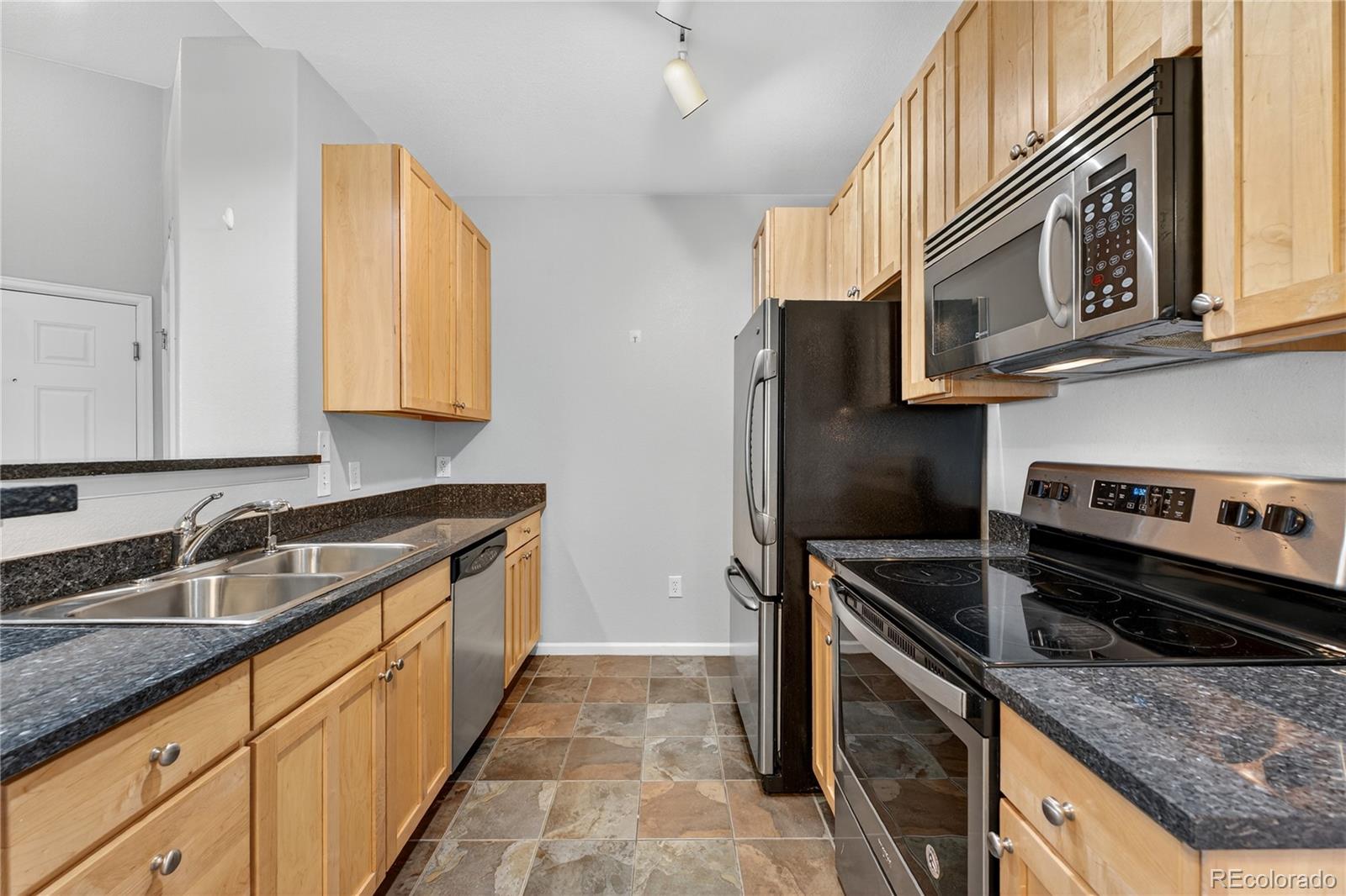 2985 Blue Sky Circle Unit: 7-304