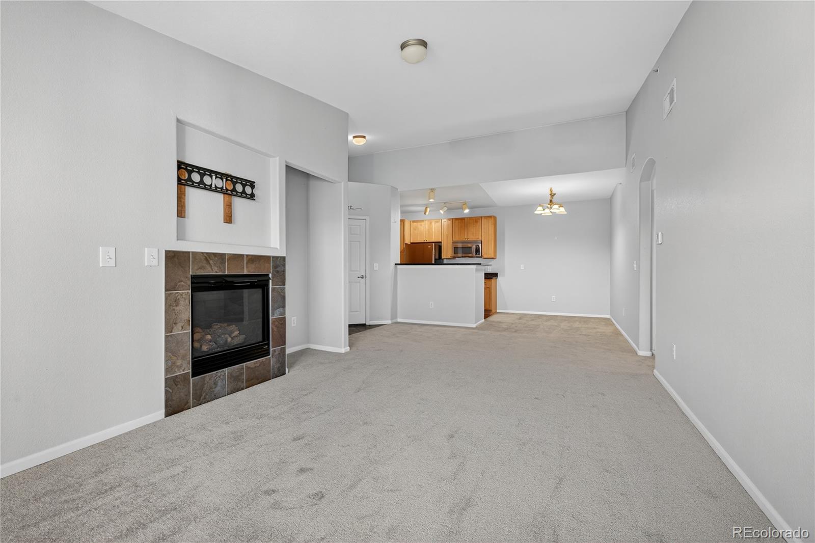 2985 Blue Sky Circle Unit: 7-304