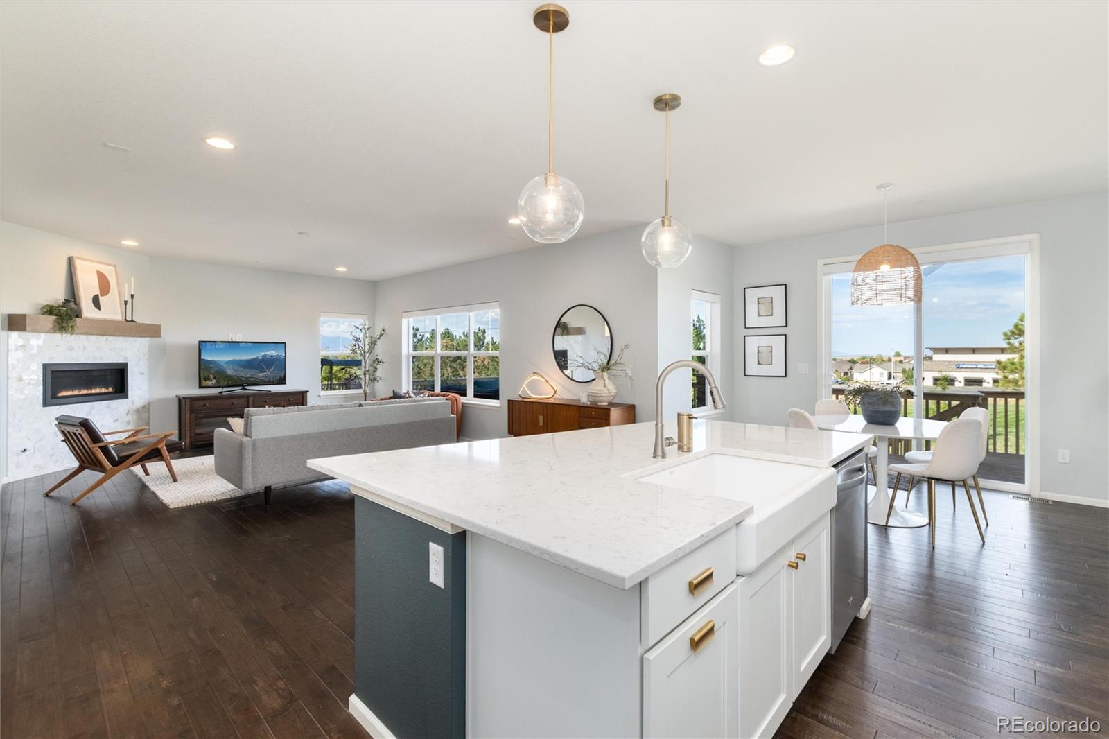 2335 Prospect Lane