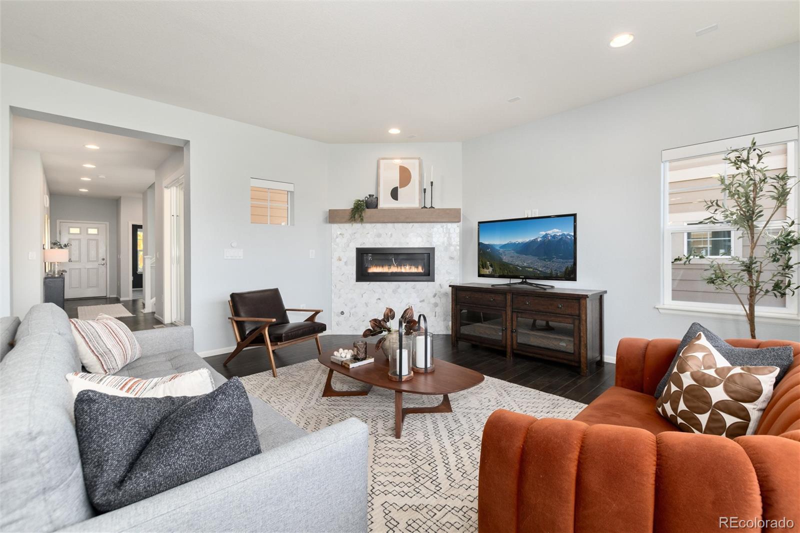 2335 Prospect Lane