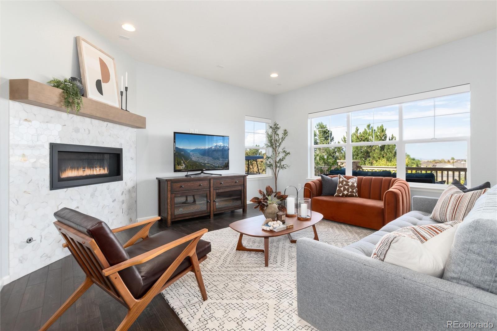 2335 Prospect Lane