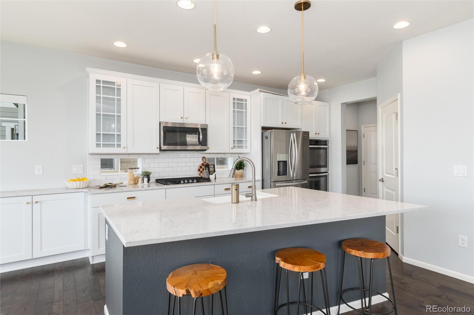 2335 Prospect Lane