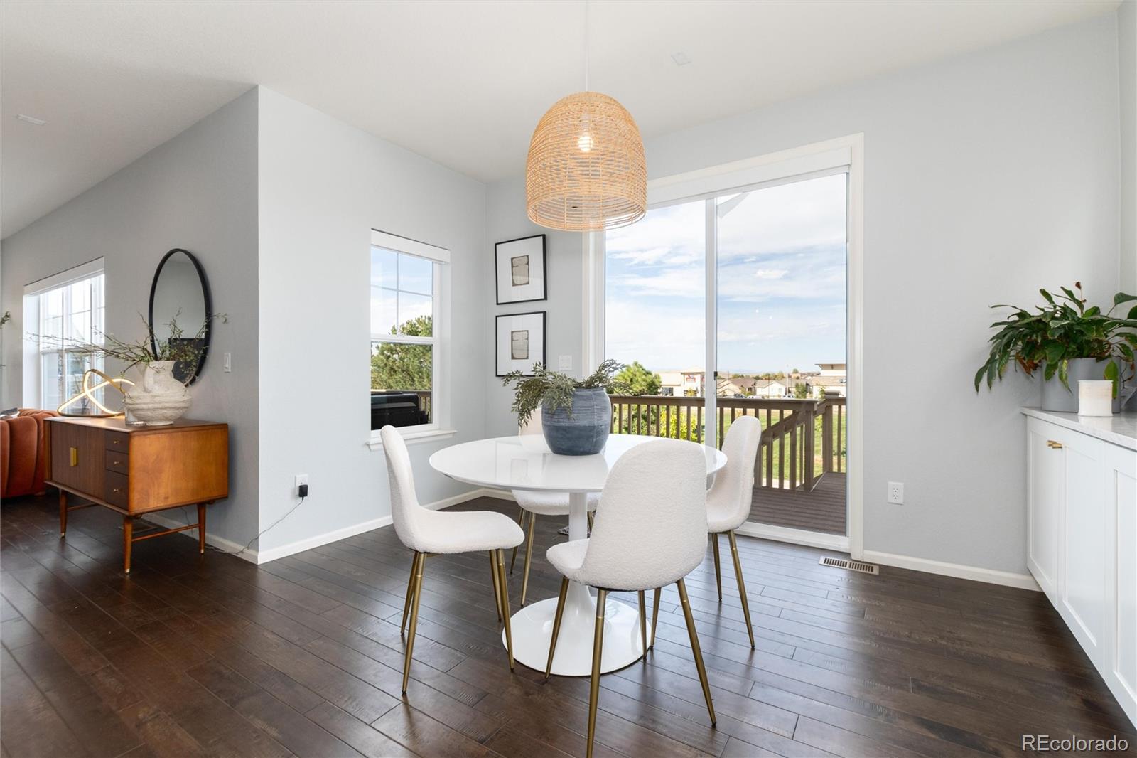 2335 Prospect Lane
