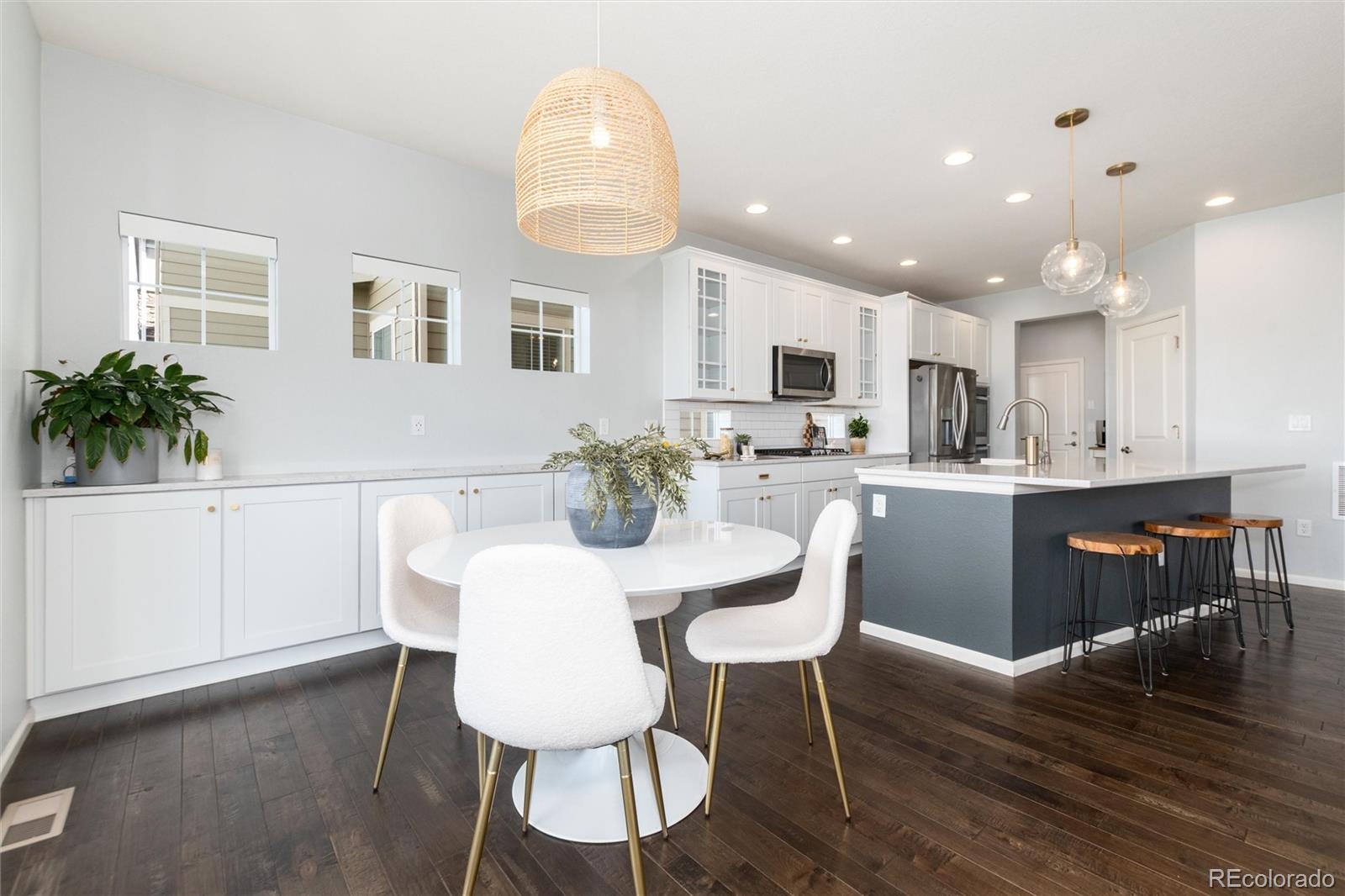 2335 Prospect Lane