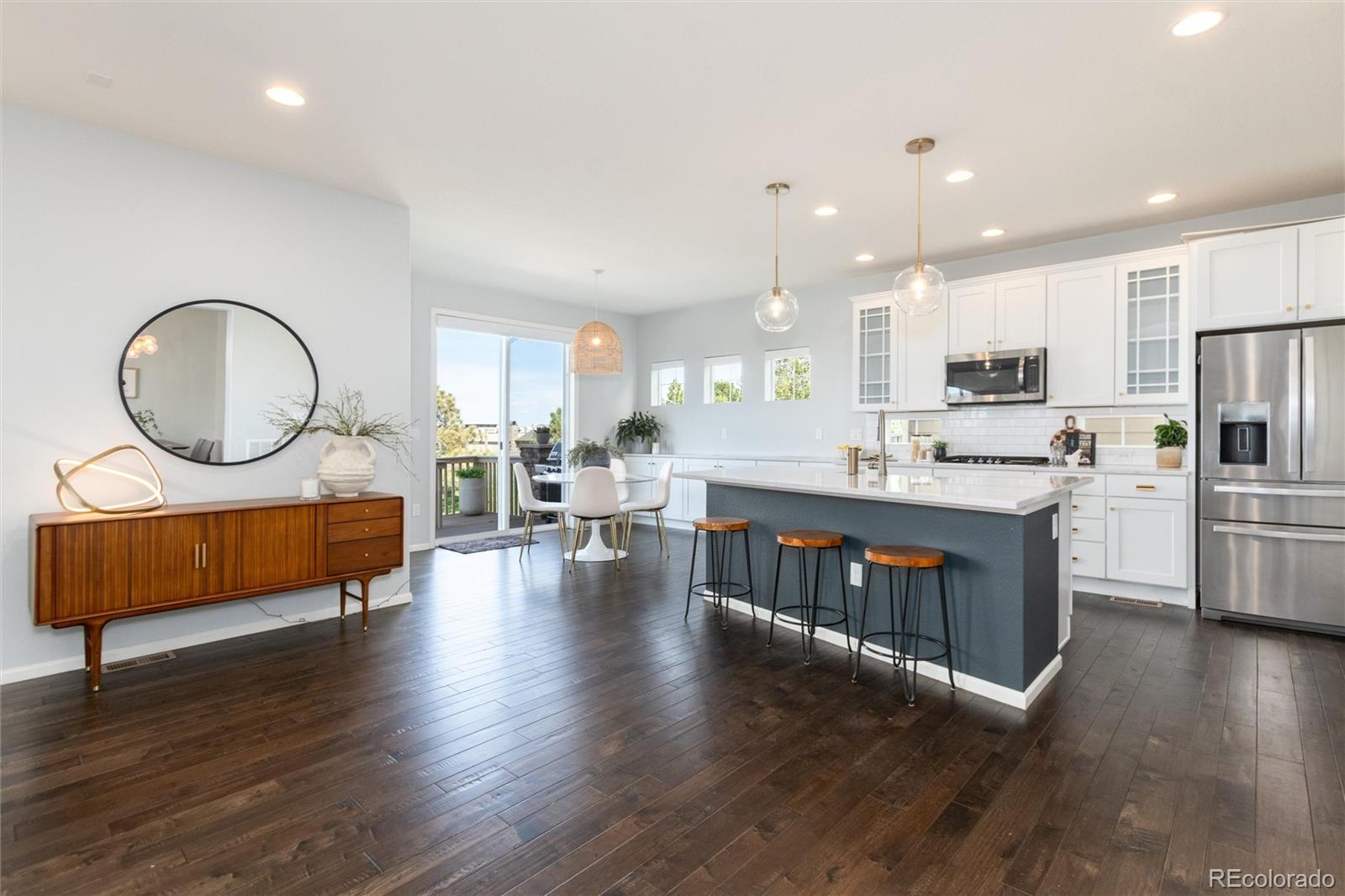 2335 Prospect Lane