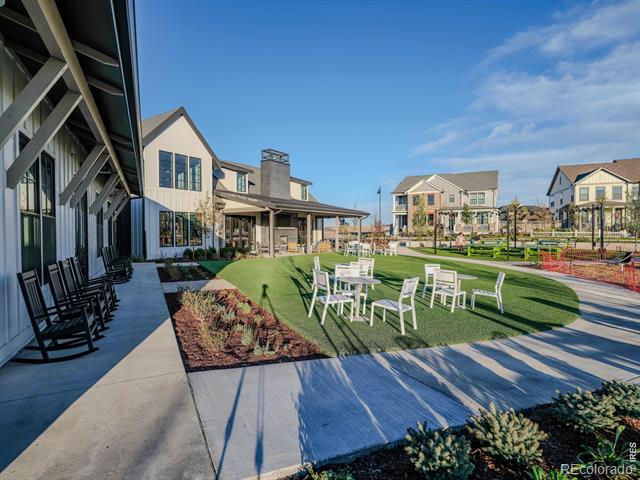 1562 Ash Drive
