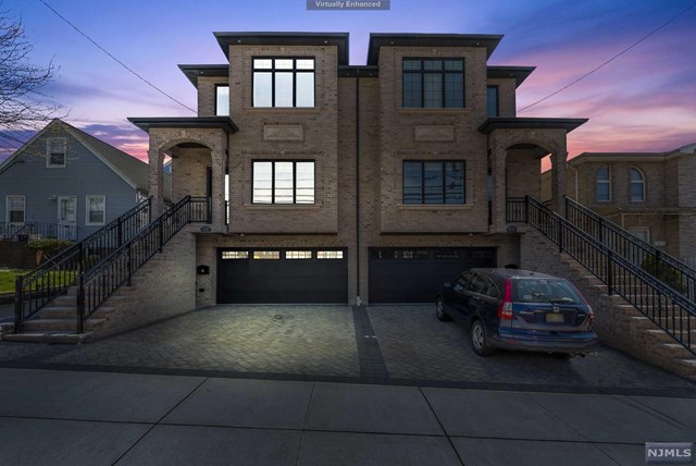 44 Roff Avenue A