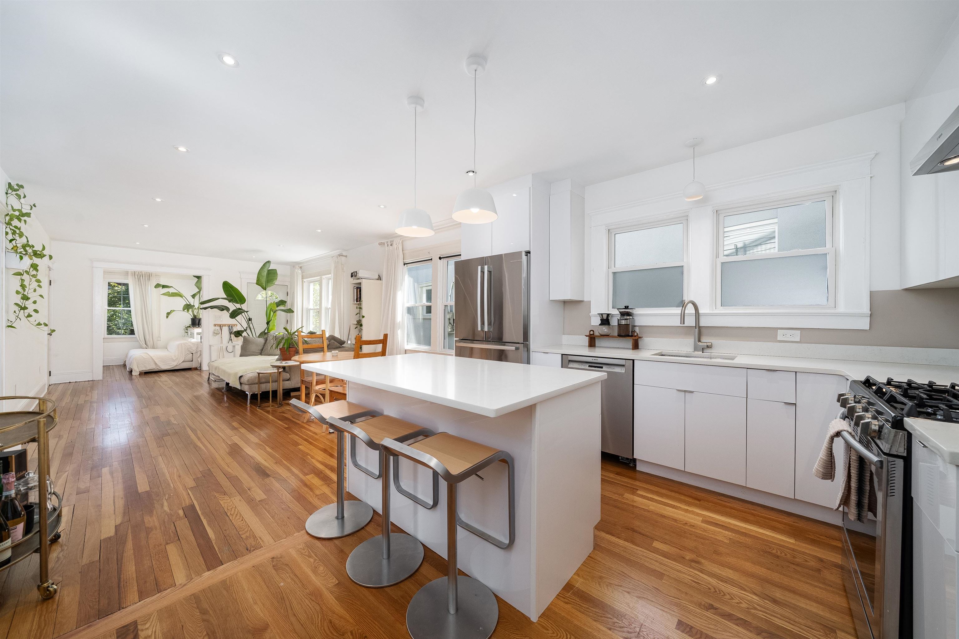 358-360 UNDERCLIFF AVE