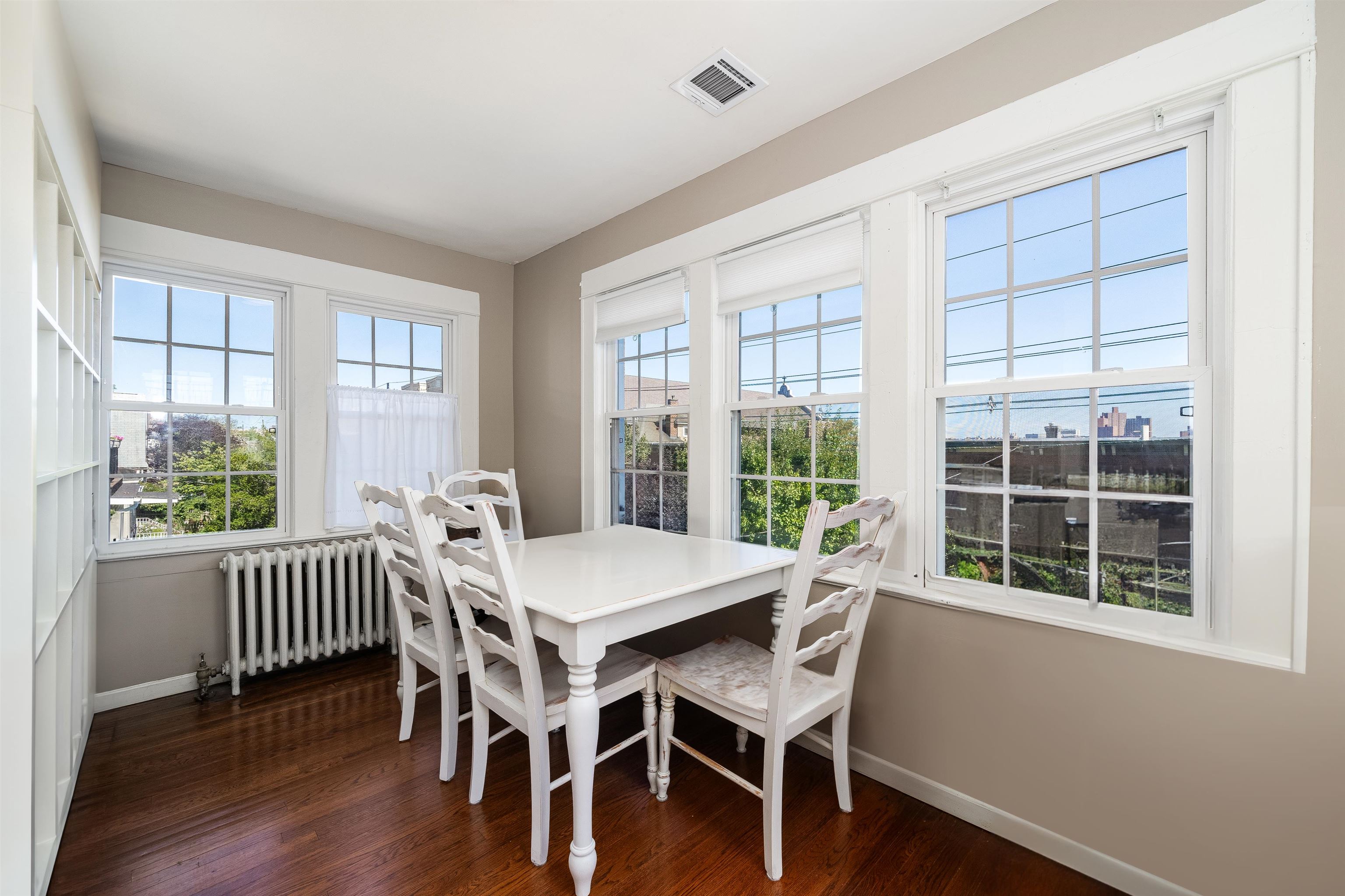358-360 UNDERCLIFF AVE
