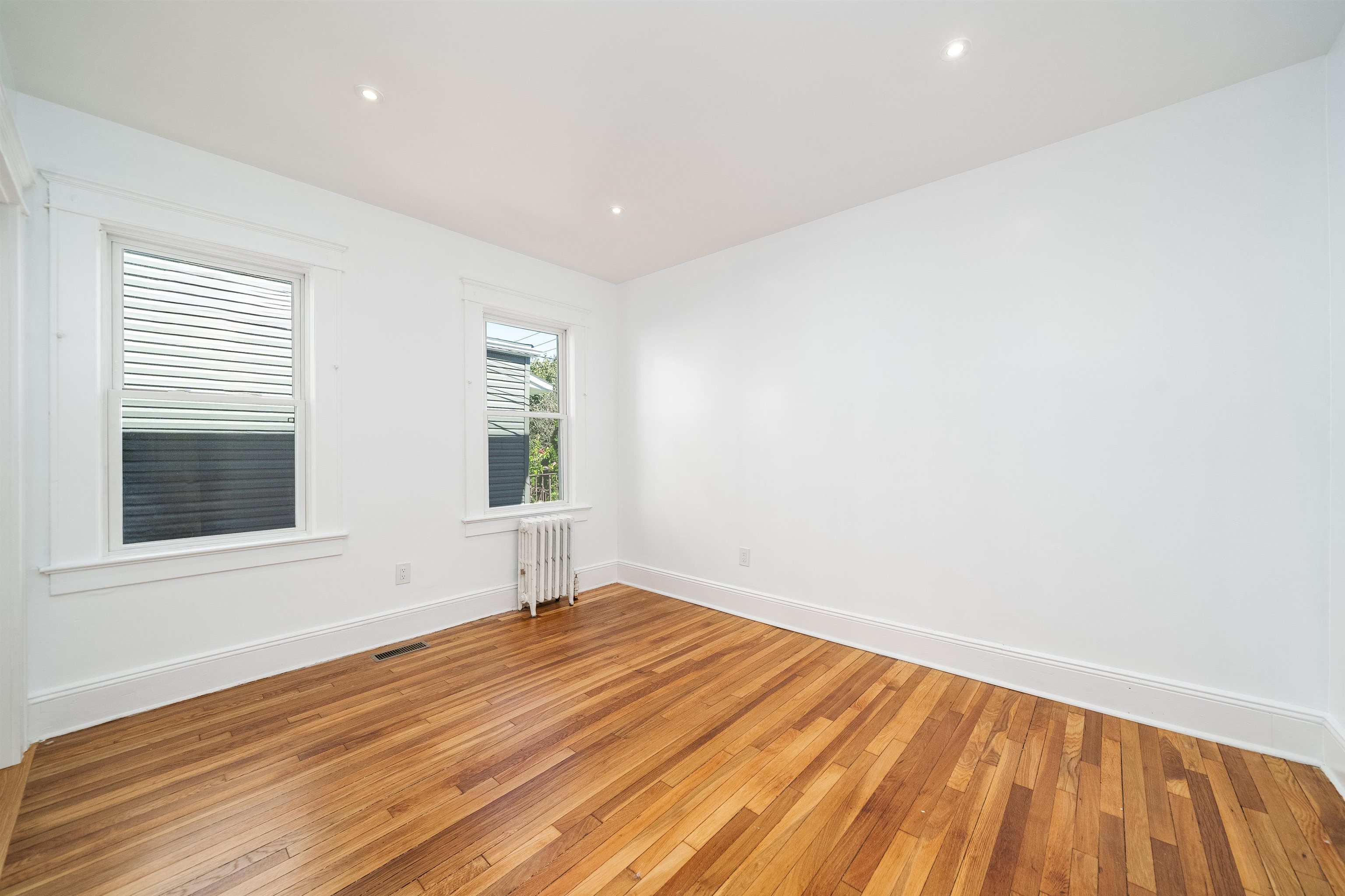 358-360 UNDERCLIFF AVE