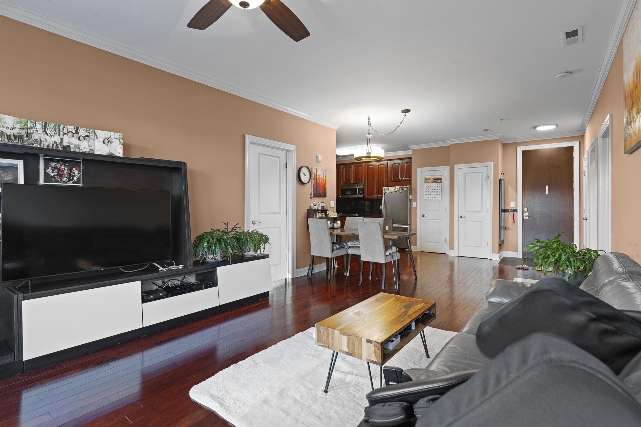 20 AVENUE AT PORT IMPERIAL Unit: 223