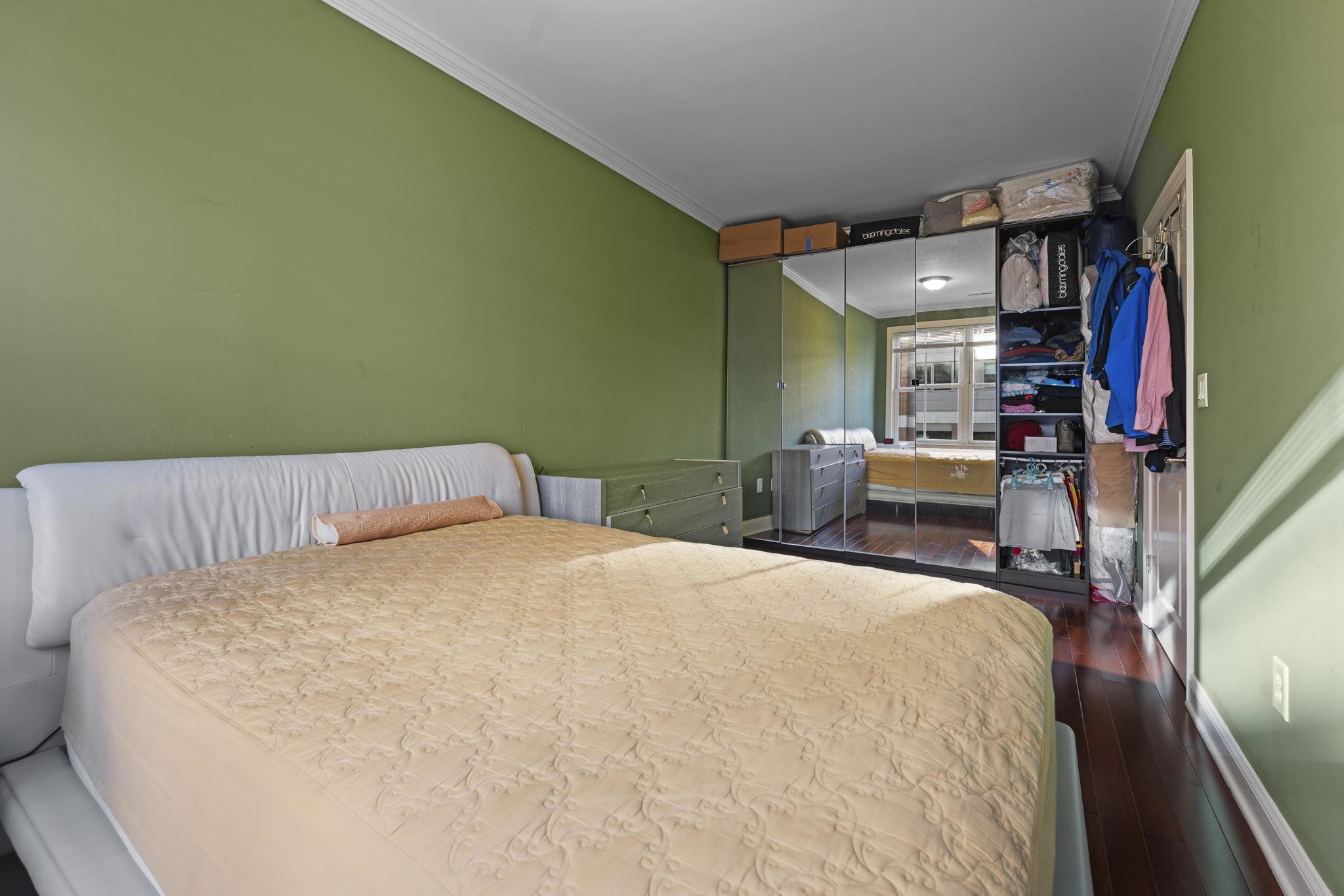 20 AVENUE AT PORT IMPERIAL Unit: 223