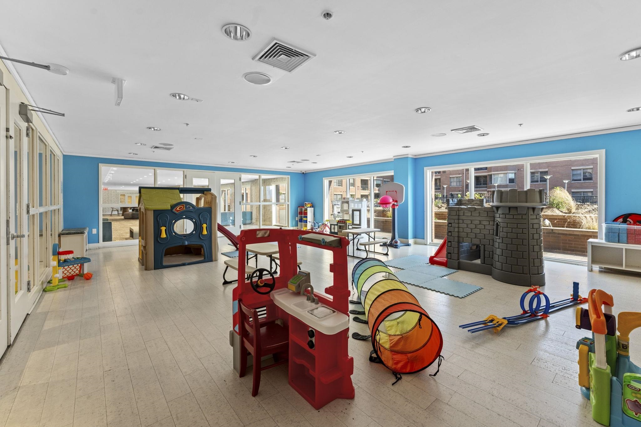 20 AVENUE AT PORT IMPERIAL Unit: 223
