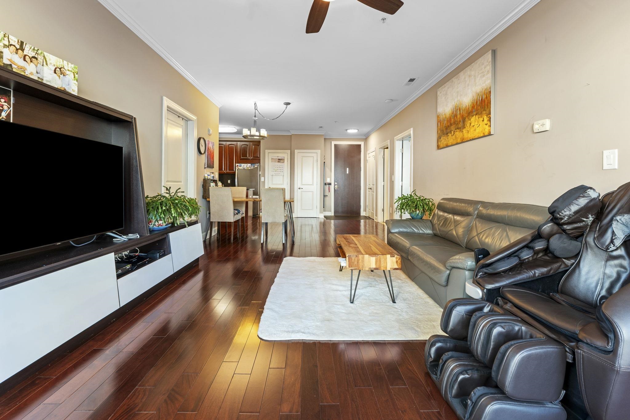 20 AVENUE AT PORT IMPERIAL Unit: 223