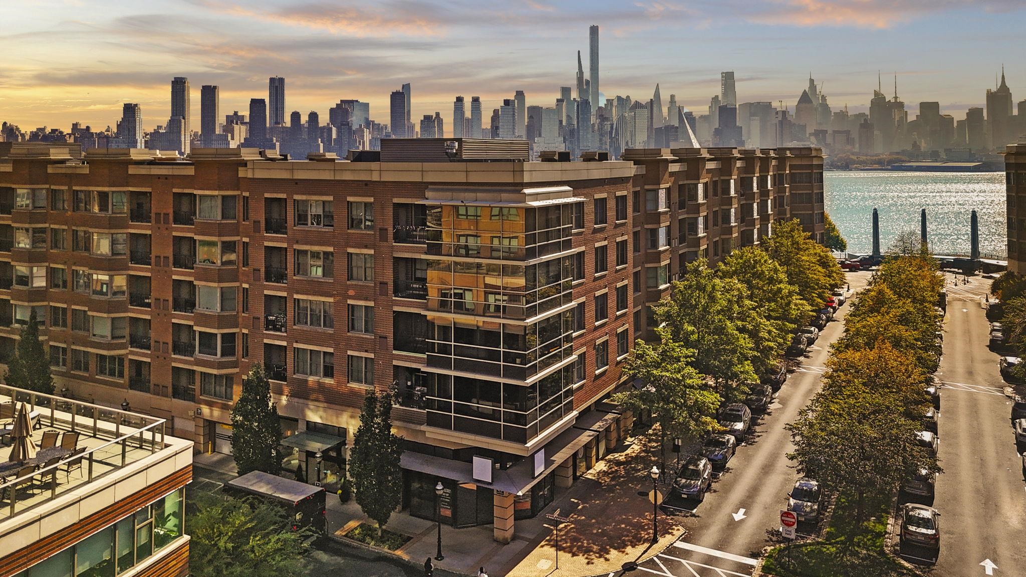 20 AVENUE AT PORT IMPERIAL Unit: 223