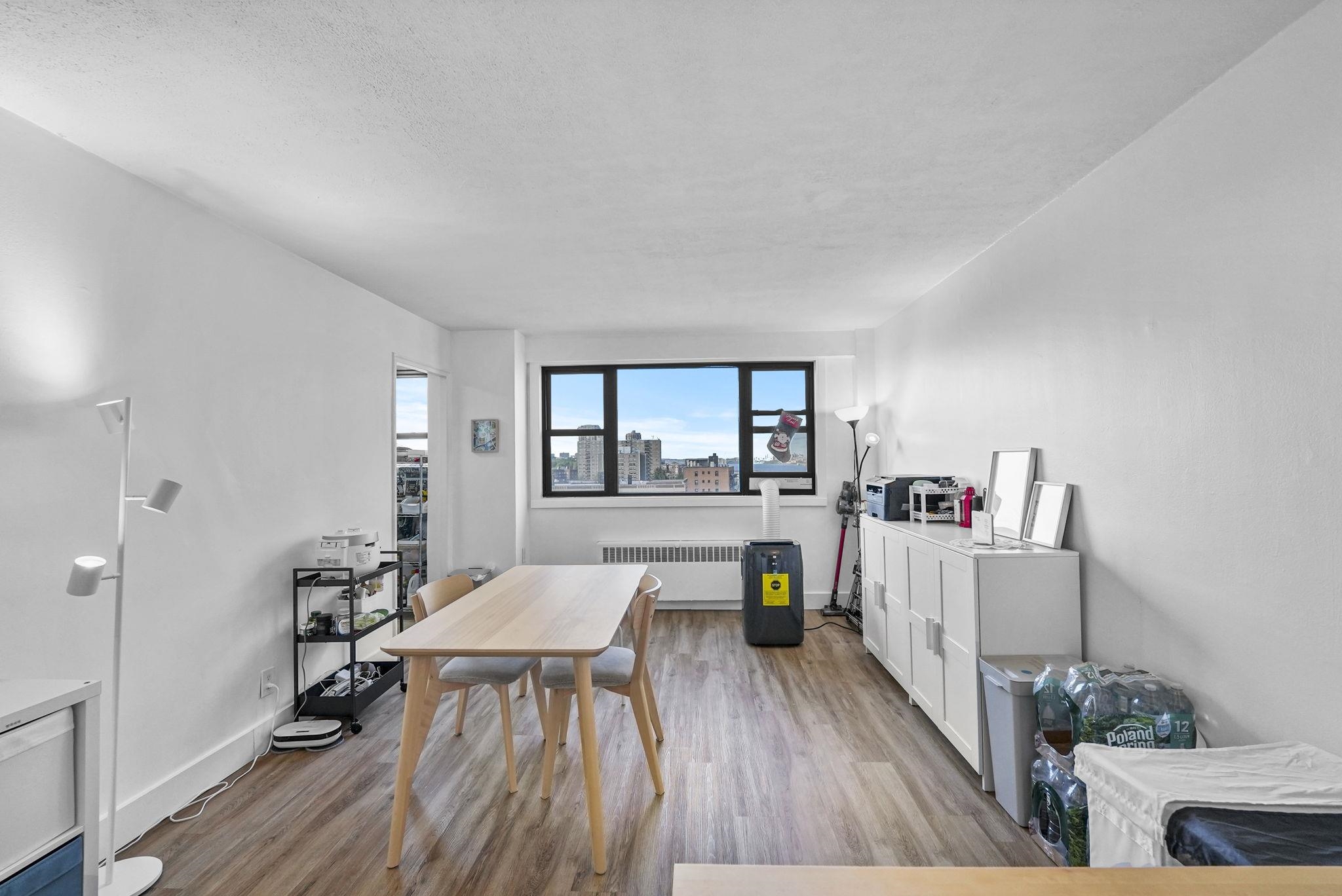 6515 BLVD EAST Unit: 10E