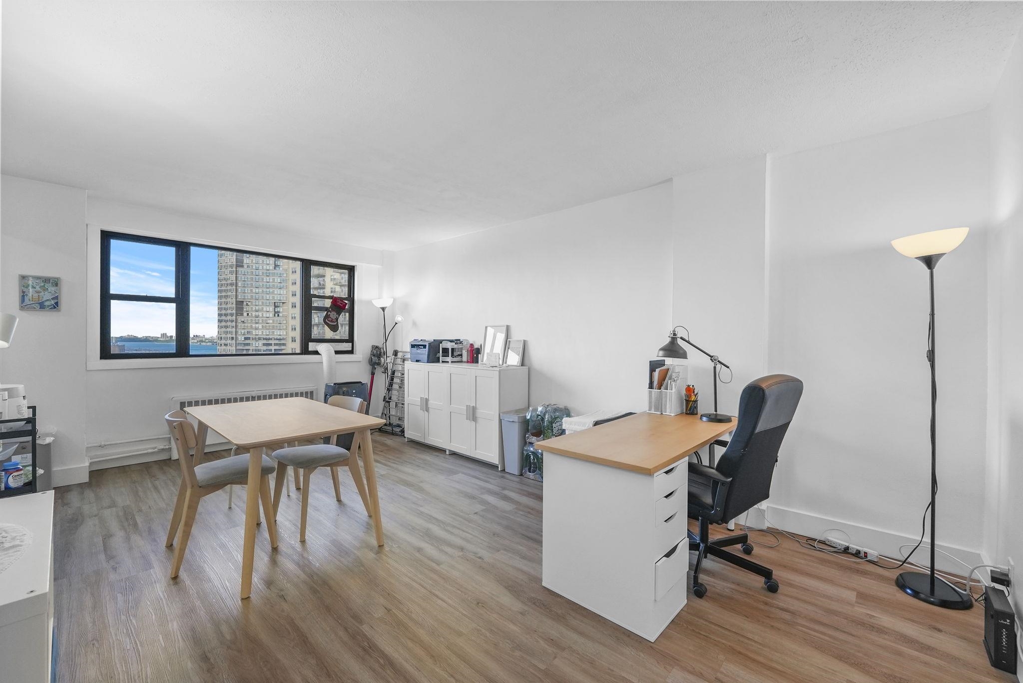 6515 BLVD EAST Unit: 10E