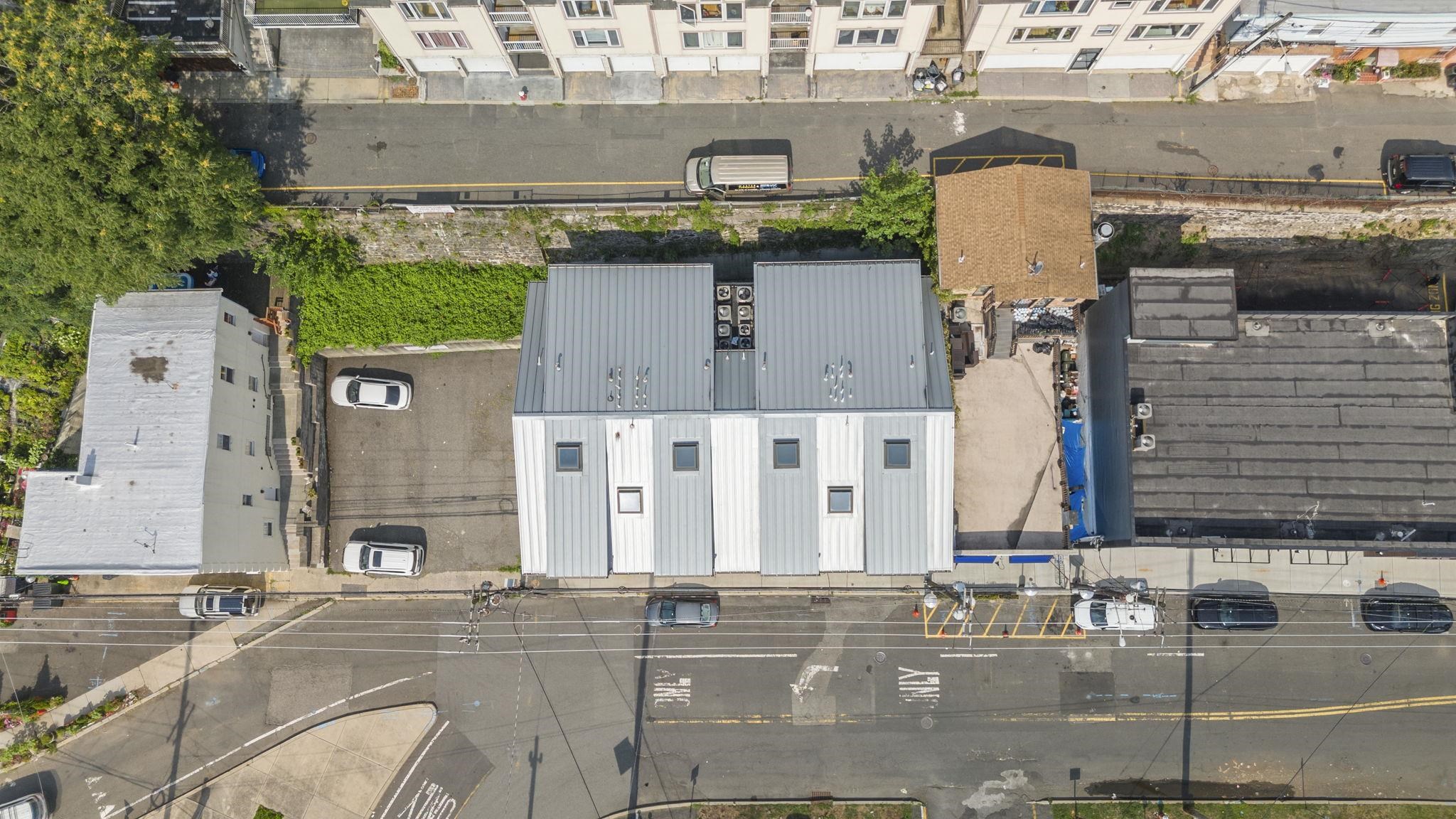 8917 RIVER RD Unit: 1
