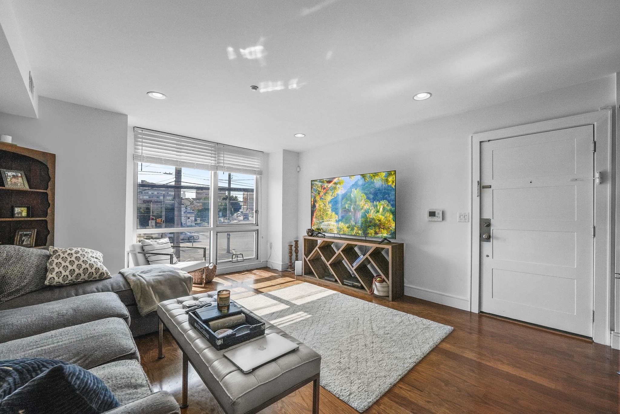 8917 RIVER RD Unit: 1