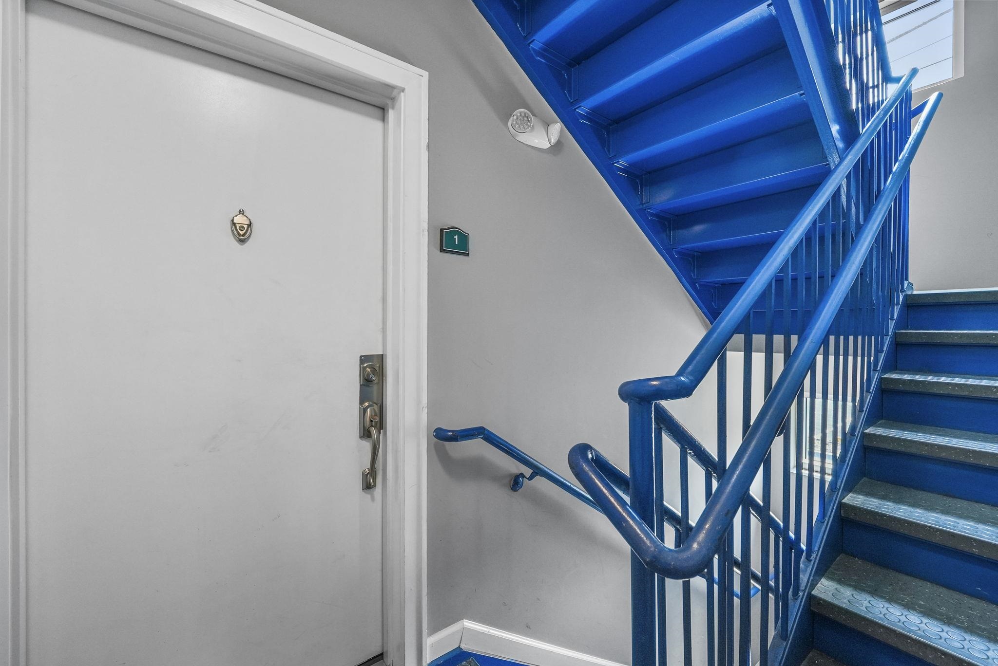8917 RIVER RD Unit: 1