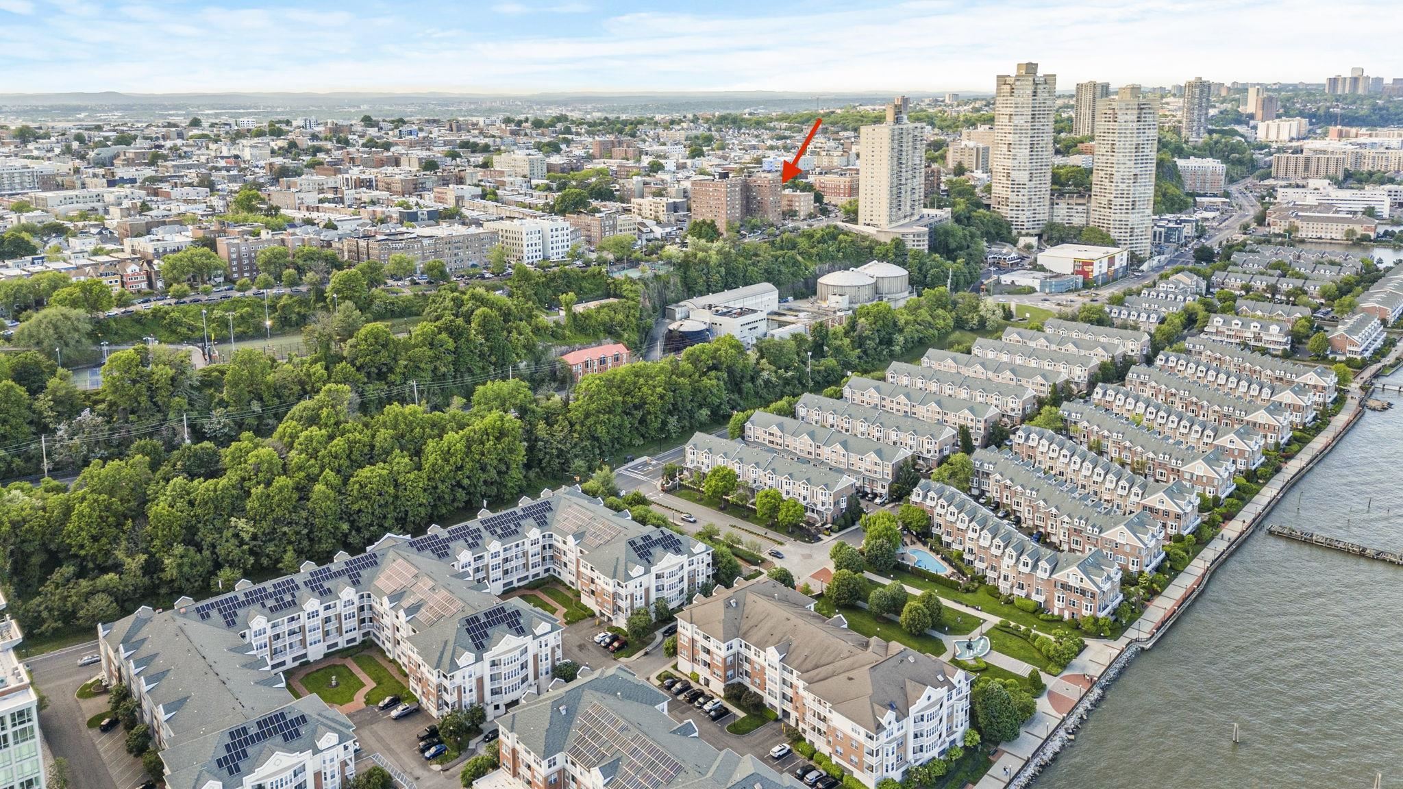 6515 KENNEDY BLVD Unit: 10E