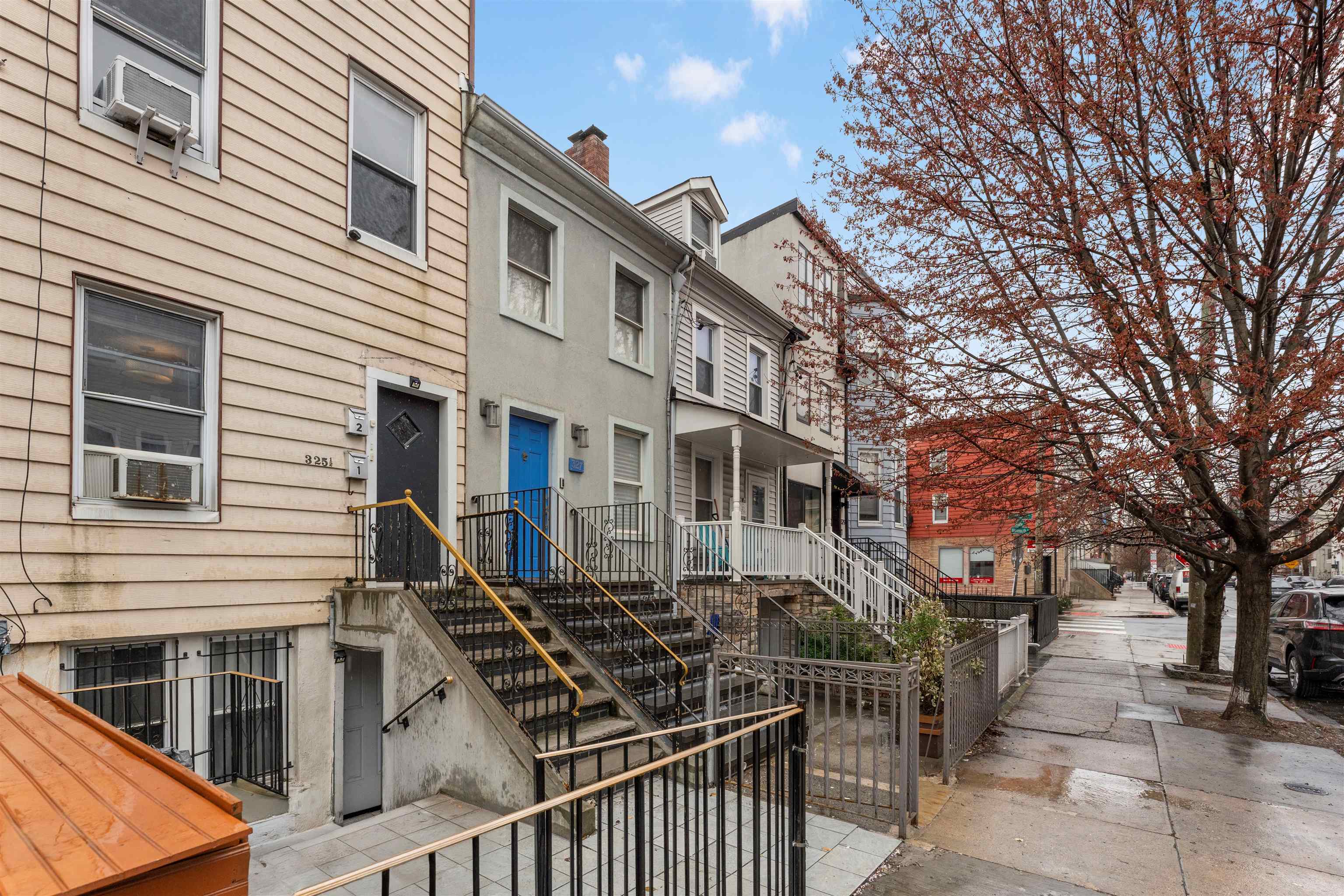 325.5 4TH ST Unit: 2