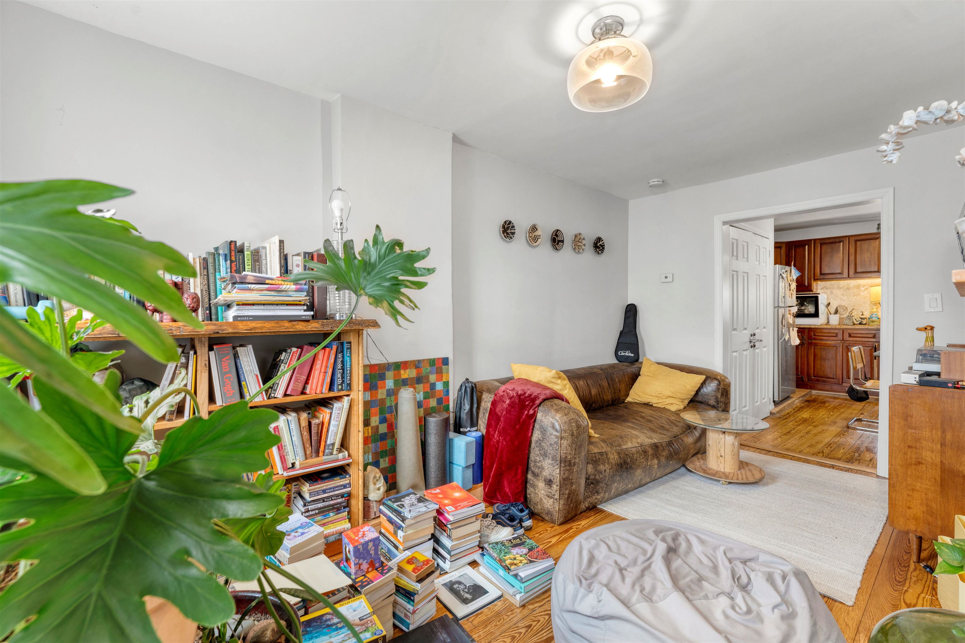 325.5 4TH ST Unit: 2