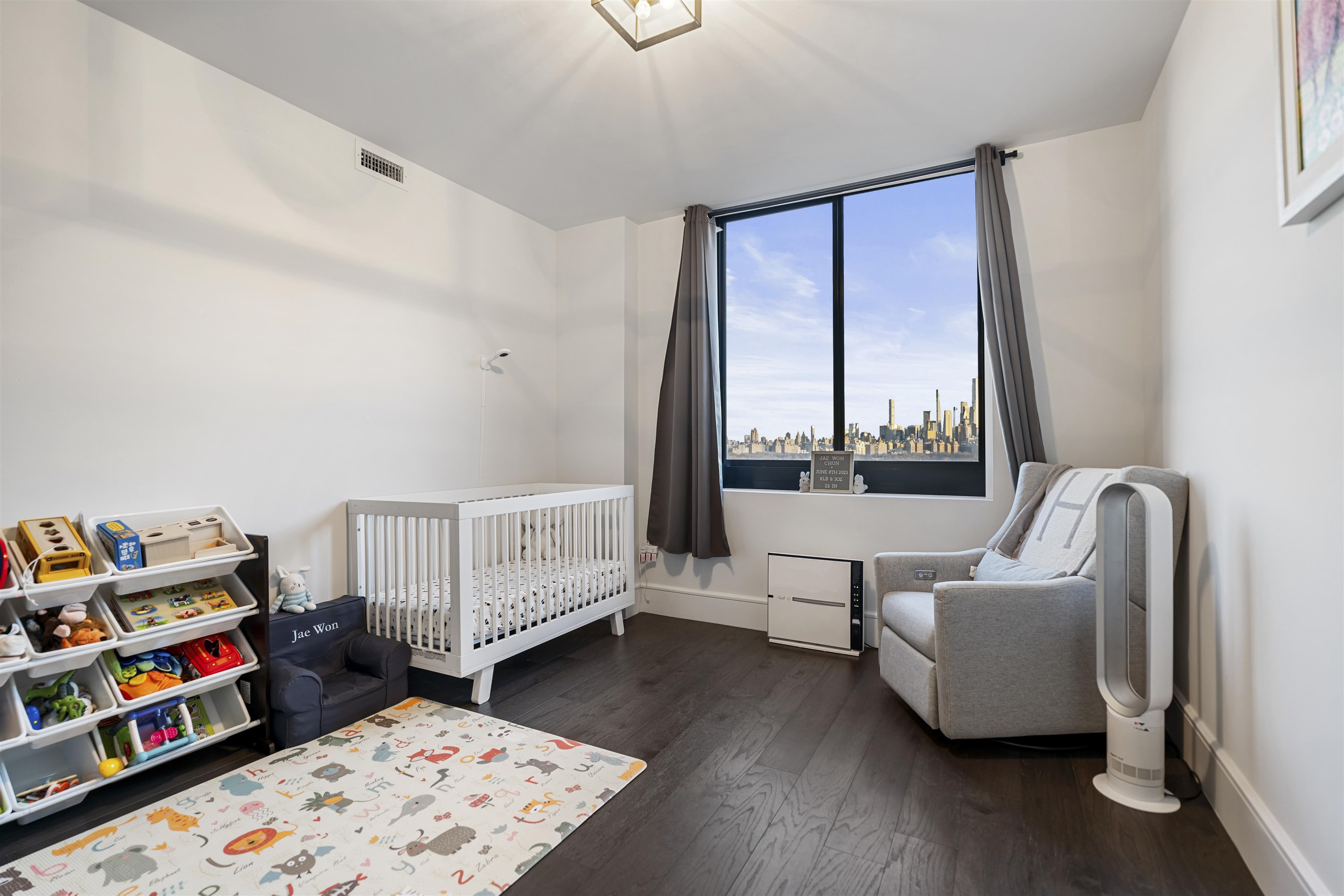 8701 CHURCHILL RD Unit: 1401