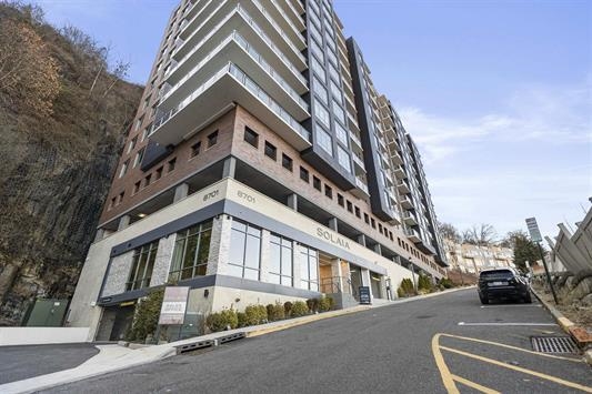 8701 CHURCHILL RD Unit: 1401