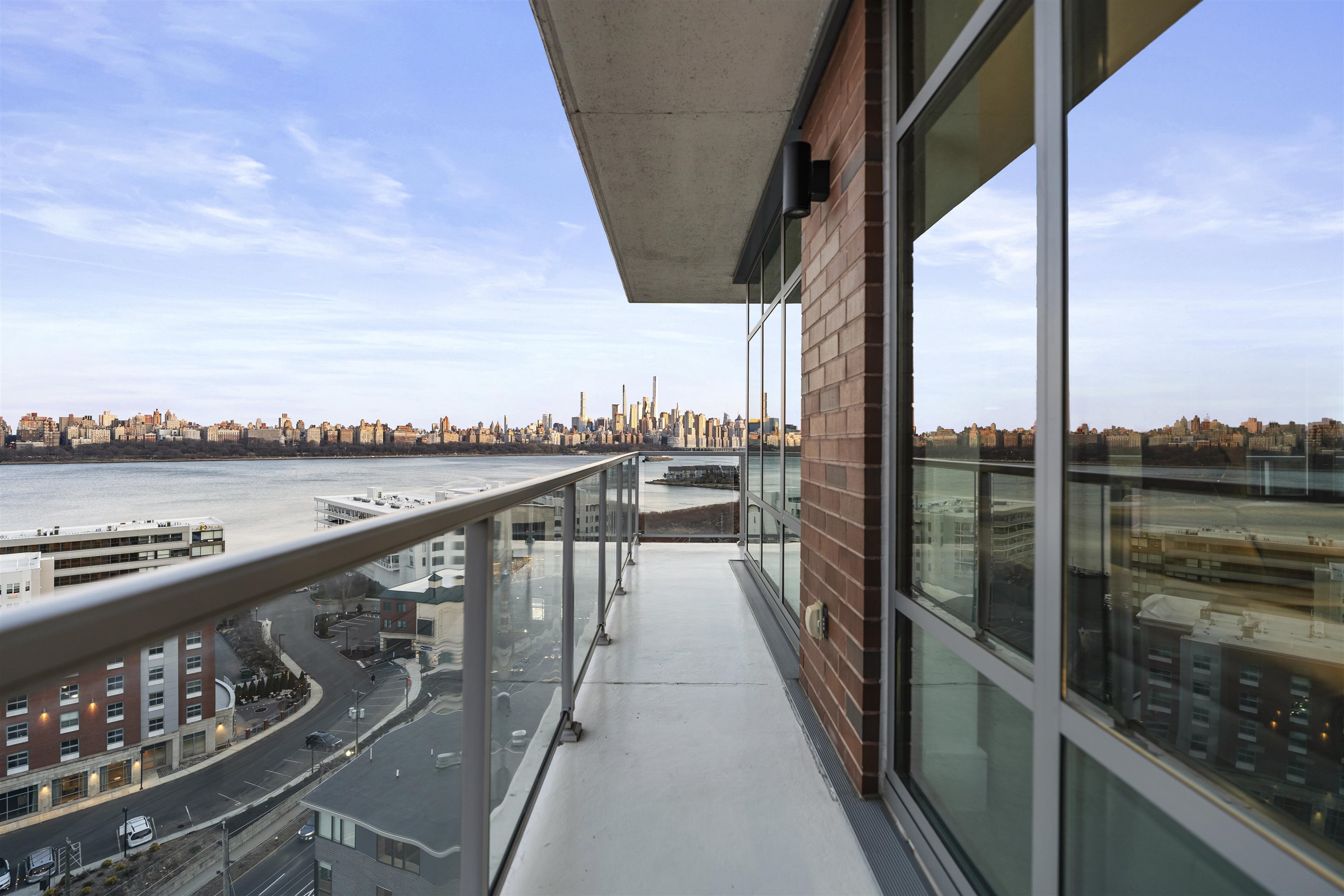 8701 CHURCHILL RD Unit: 1401