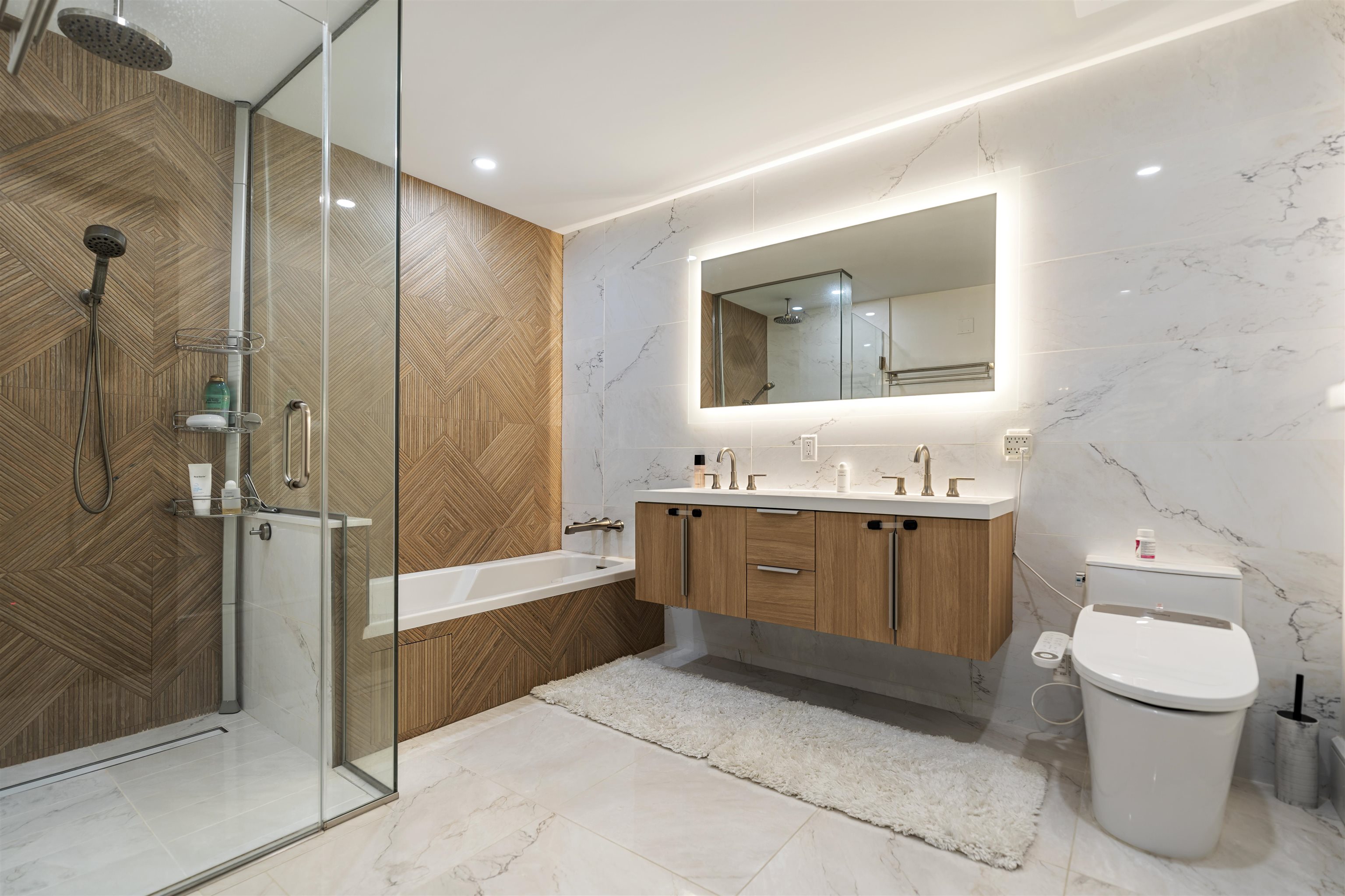 8701 CHURCHILL RD Unit: 1401