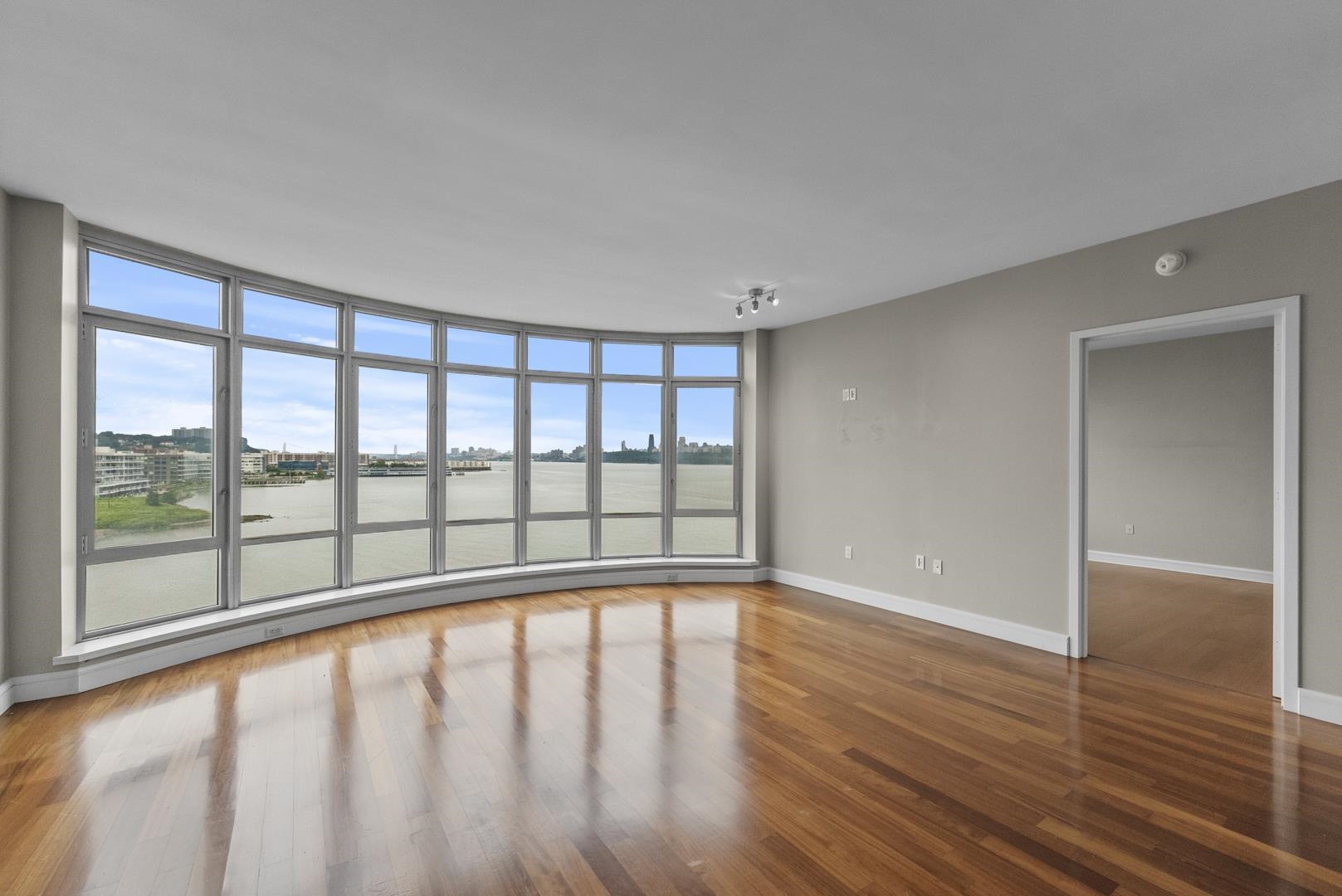 8100 RIVER RD Unit: 715