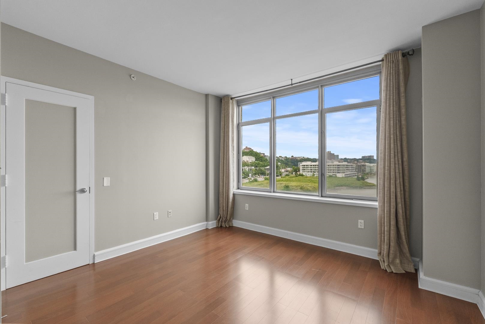 8100 RIVER RD Unit: 715