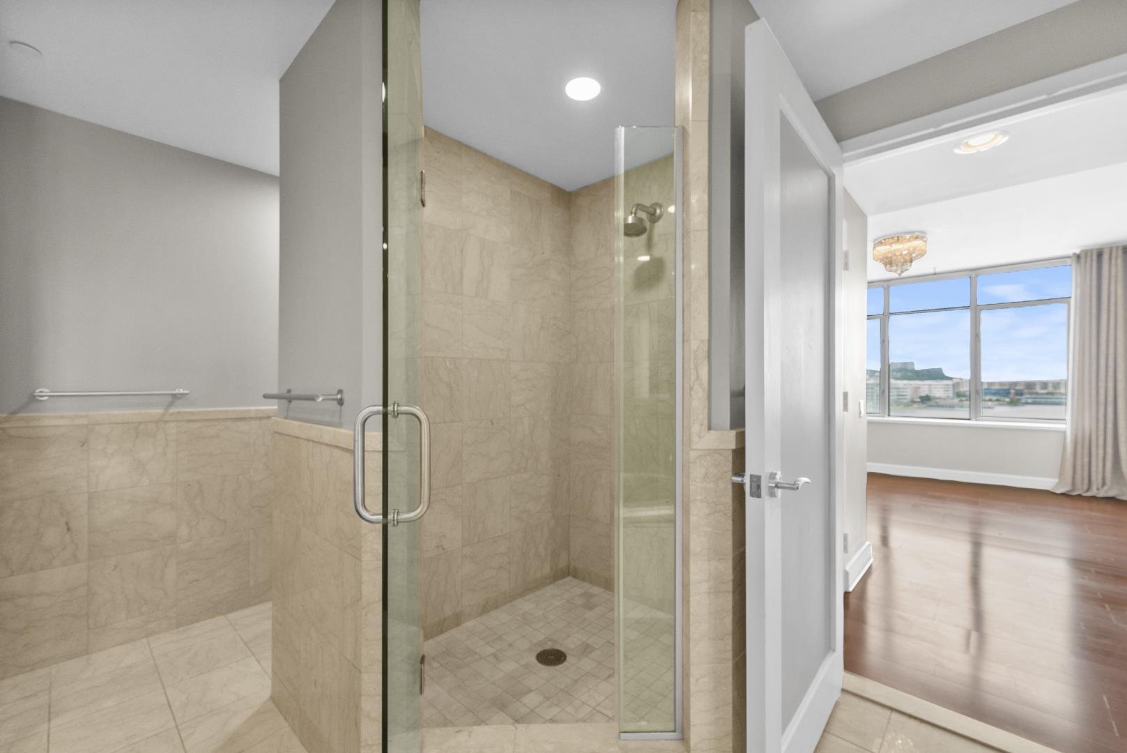 8100 RIVER RD Unit: 715