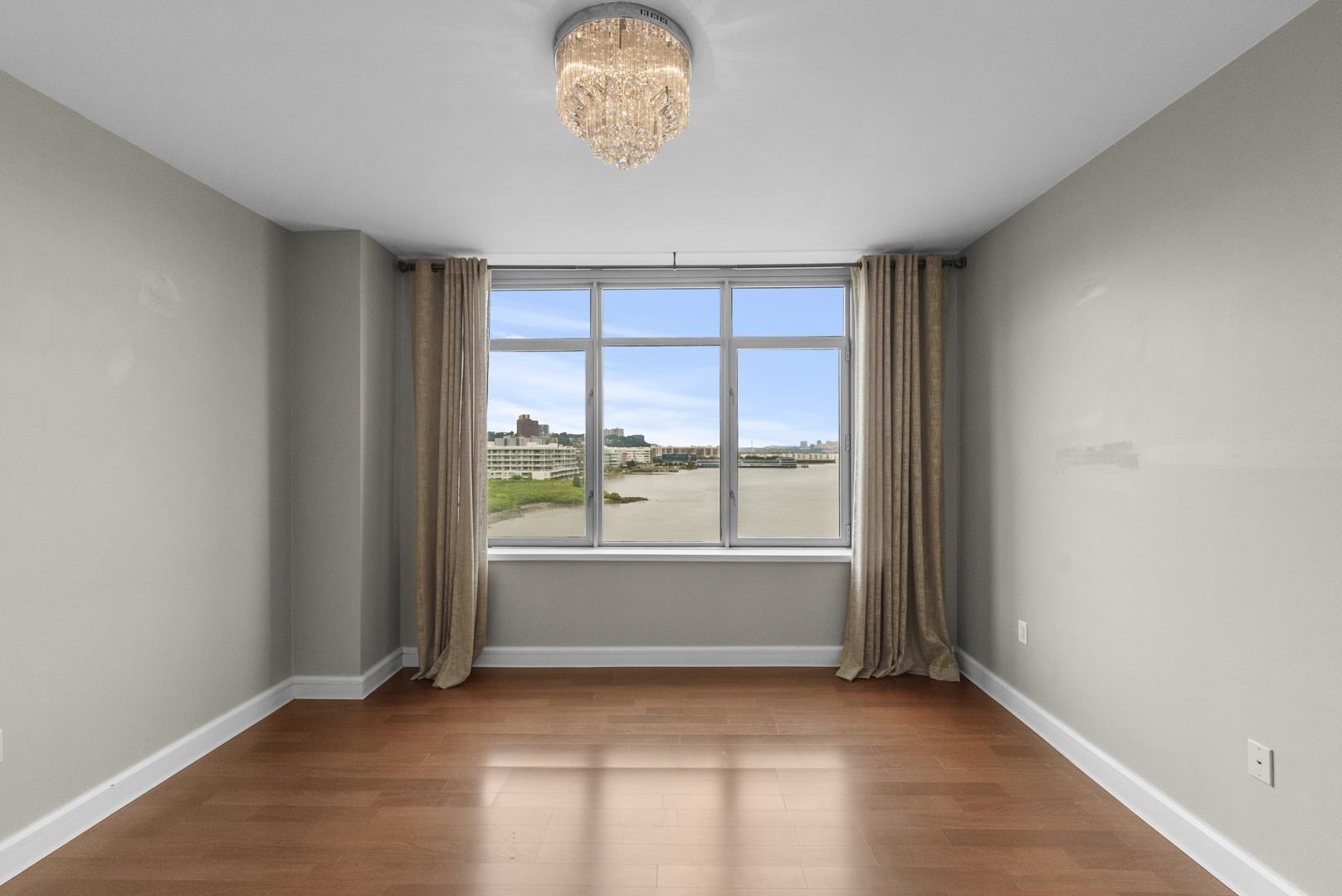 8100 RIVER RD Unit: 715