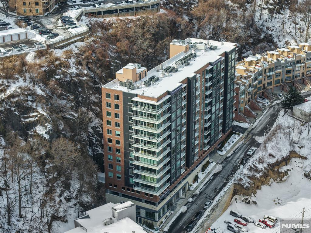 8701 Churchill Road 1401