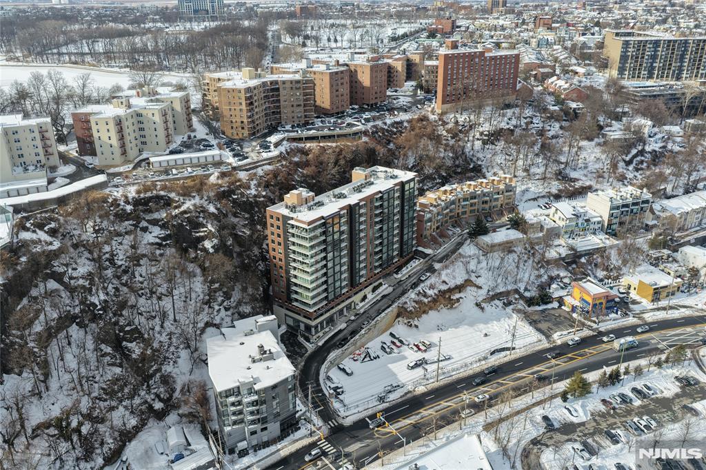 8701 Churchill Road 1401