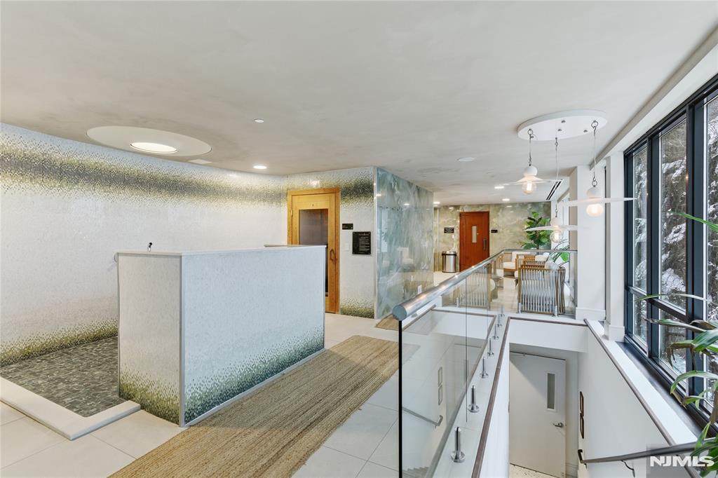8701 Churchill Road 1401