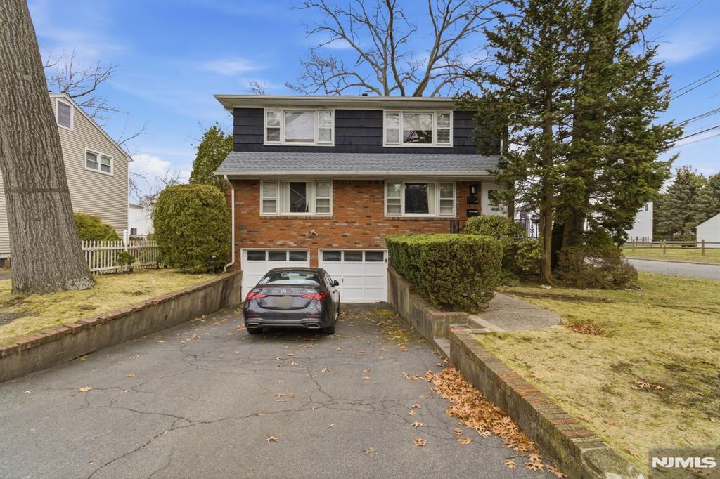 90 Cortland Place Flr 2