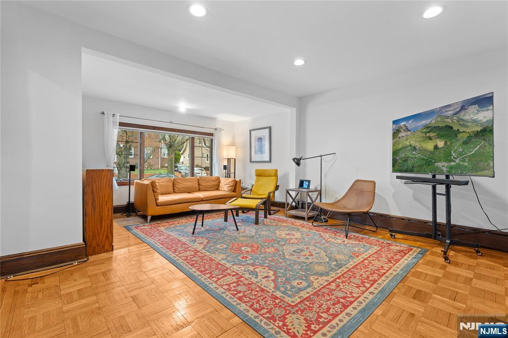 216 5th Street