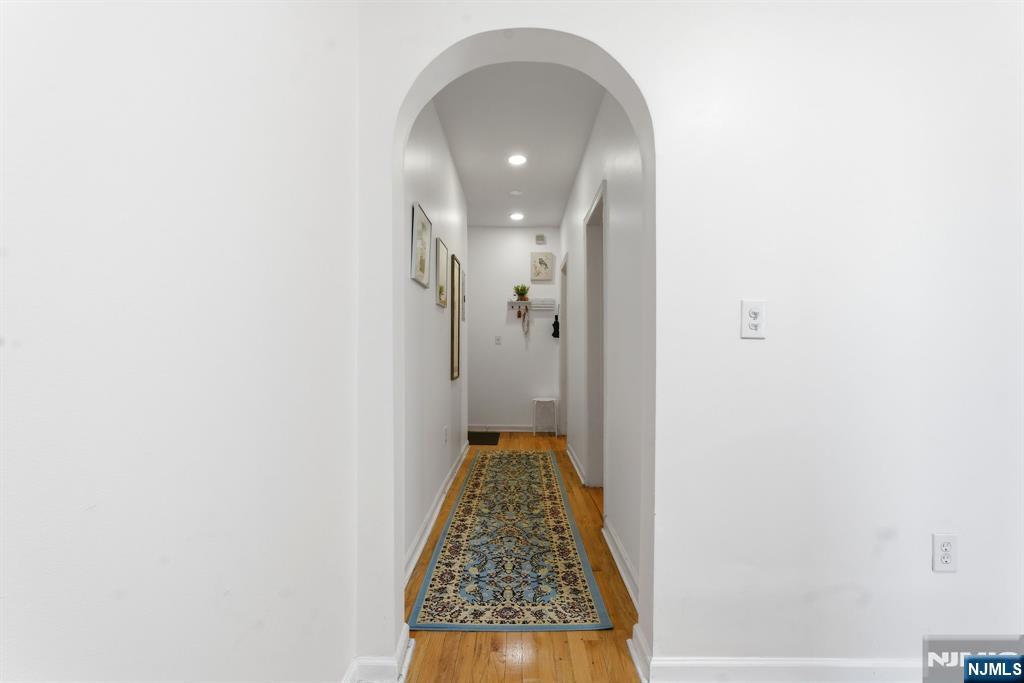 883 Boulevard 1F