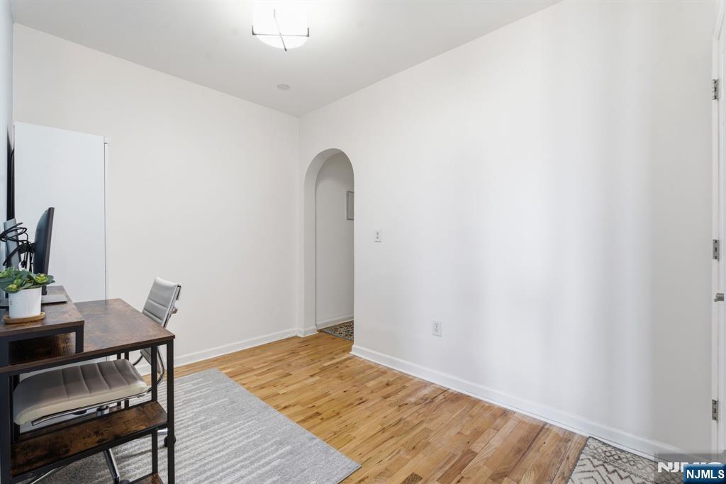 883 Boulevard 1F