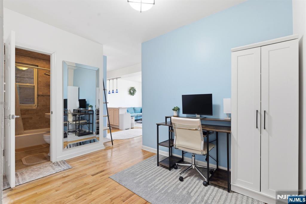 883 Boulevard 1F