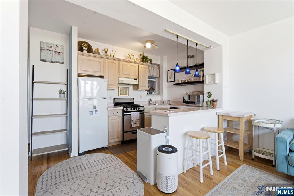 883 Boulevard 1F