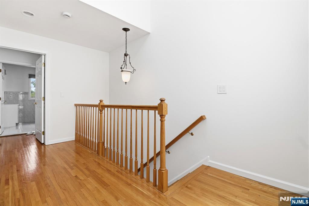 123 Hickory B
