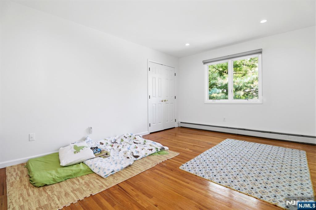 123 Hickory B