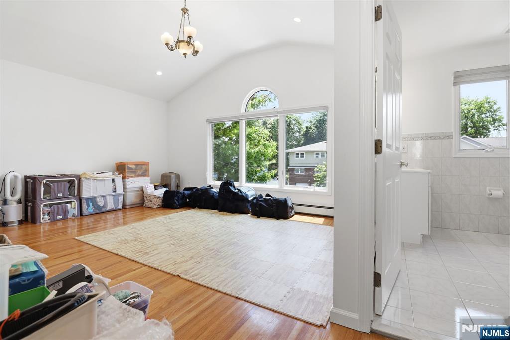 123 Hickory B